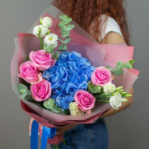 Bright Hydrangea Bouquet