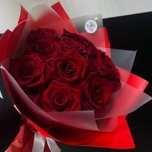 Красные розы 🌹