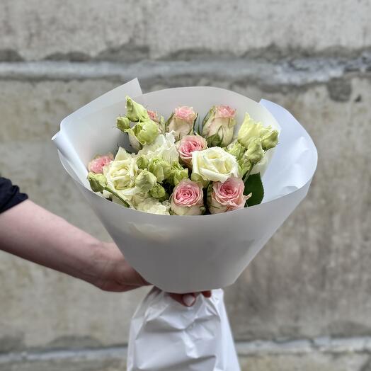 Поцелуй ветра 💗 букет с розами