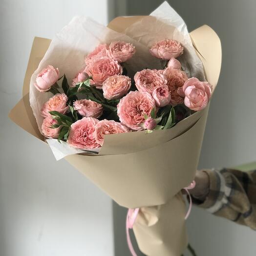 5 кустовых пионовидных роз Julietta 15 Buket flowers