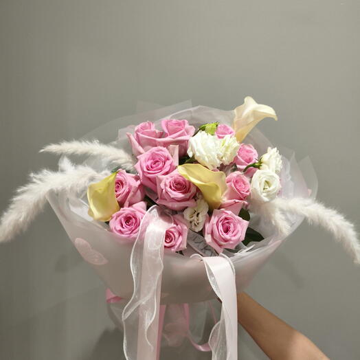 Бело розовый нежность