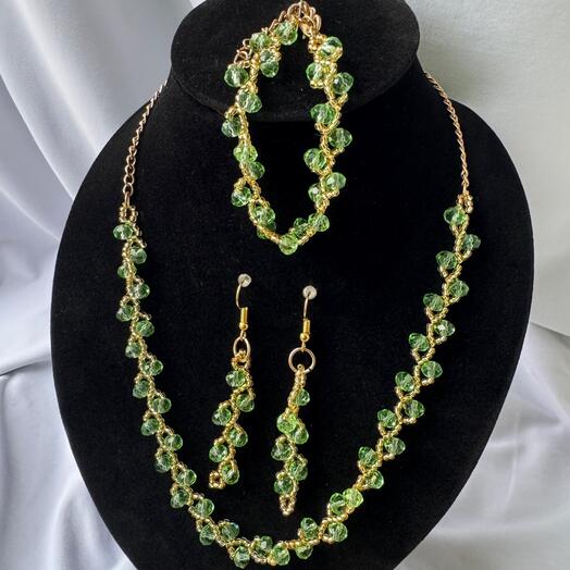 Комплект "Веточки" (колье, браслет, серьги), светло-зеленый