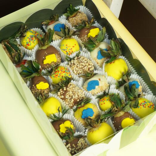 Strawberries in chocolate "Cars" 24pcs
