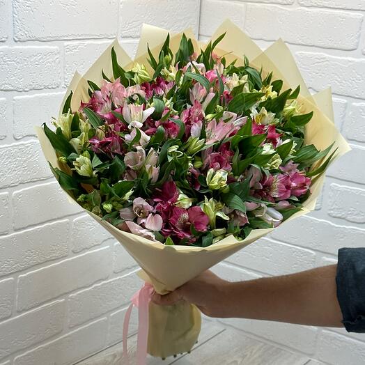 Ramo de alstroemeria