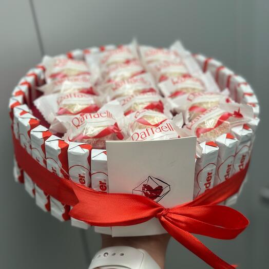 Подарок из конфет