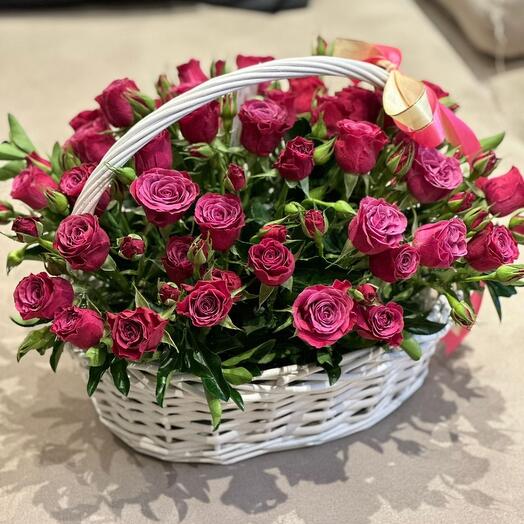 Roses basket