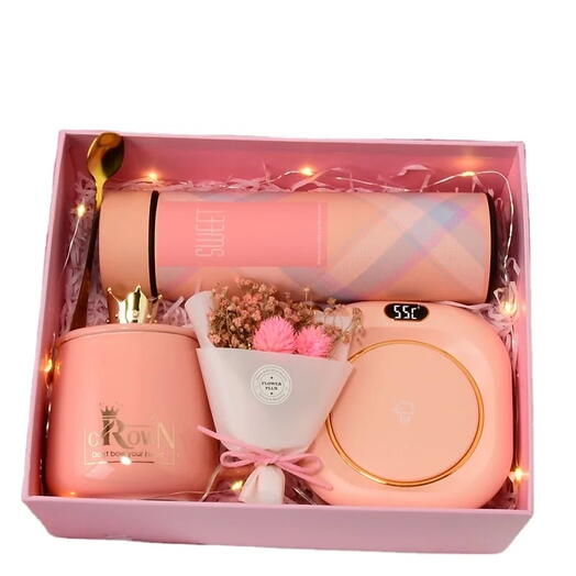 LLuxury 5 in one Piece Gift Hamper – The Perfect All-in-One Surprise