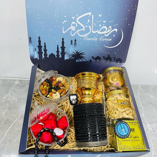 Ramadan Themed Box with Nuts, Chocolates, Candle, Tasbeeh and Bakhor