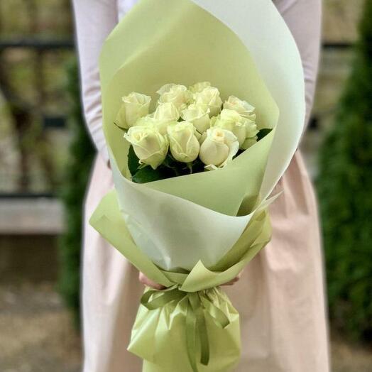 Bouquet of 11 White Roses