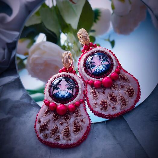 Pendientes de terciopelo Matryoshka hechos a mano
