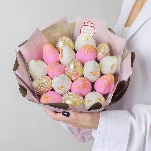 Букет из клубники в шоколаде "Роскошь" S