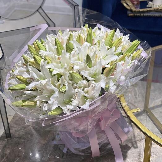 Bouquet of white lilies 51