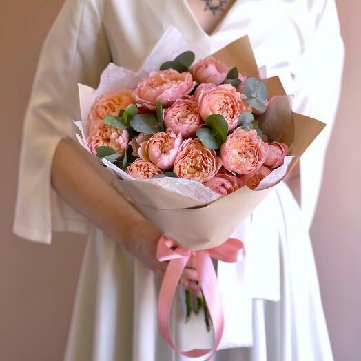 Juliet s Peachy Whisper Bouquet