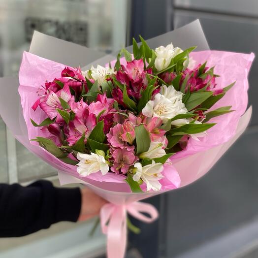 Bouquet of alstroemeria