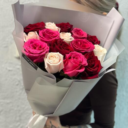 Моно микс розы 15