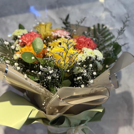 Yellow mixed bouquet