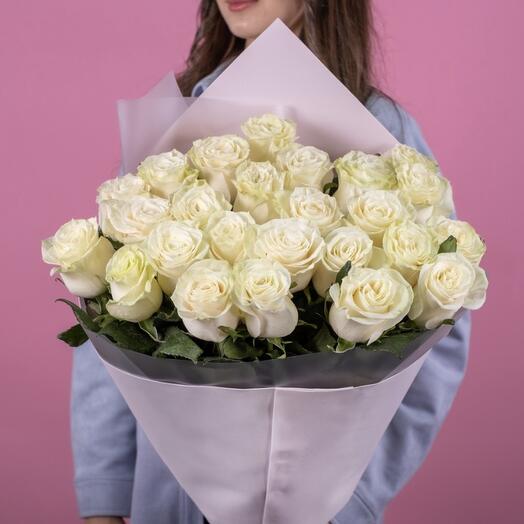 Букет из 25 белых роз 60-70 см
