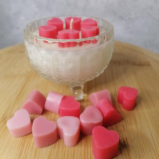 Свеча с декором