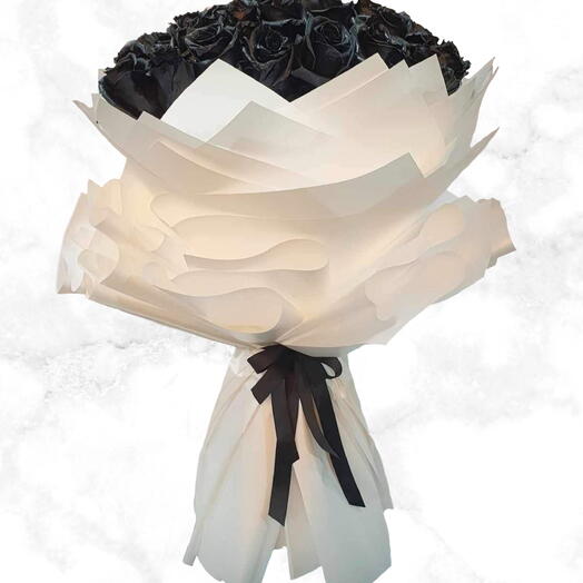 Black Romance - Fresh Roses Bouquet