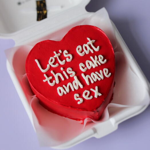 Бенто торт сердце красное