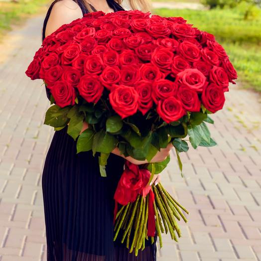 Ramo de 101 rosas rojas Premium