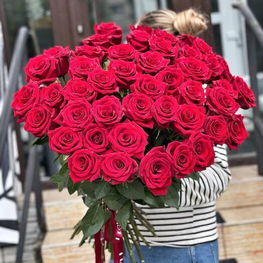 Букет из 45 красных роз