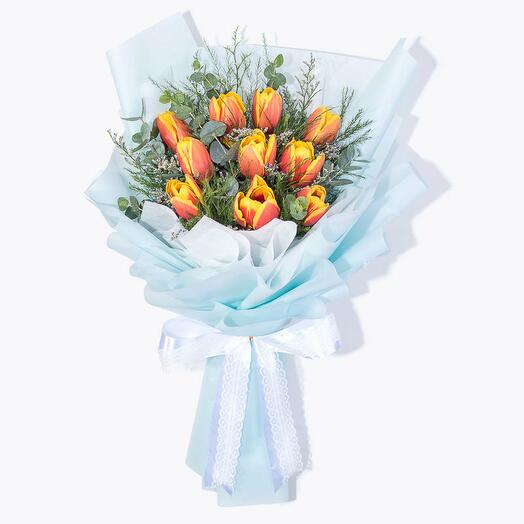 11 Orange Tulip Bouquet