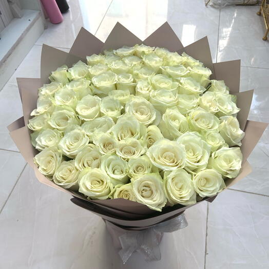Premium 101 White Rose Bouquet