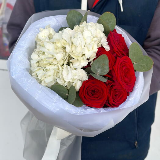Liana Flowers