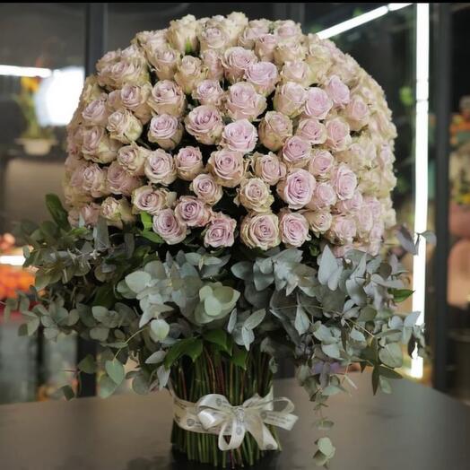 Ecuadorian Rose Bouquets in Yerevan Buy a bouquet of Ecuadorian Roses