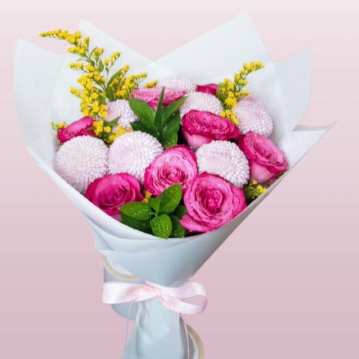 Elegance in Bloom: Purple Rose and Pink Chrysanthemum Bouquet