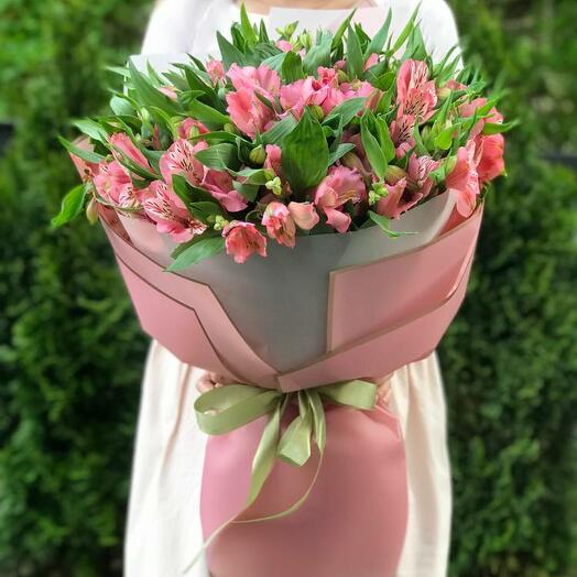 Bouquet of 25 pink alstroemeria