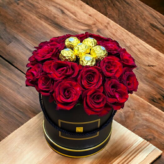 Black Box Ch Red Roses
