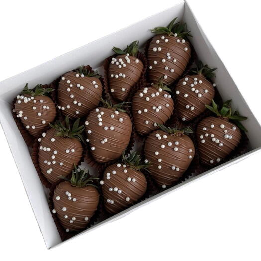 Milk chocolate strawberry beads 12 combinations