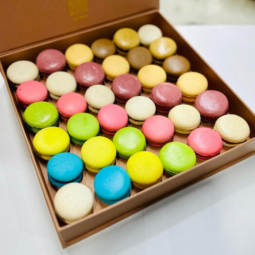 Box 36 Macarons Artisanal