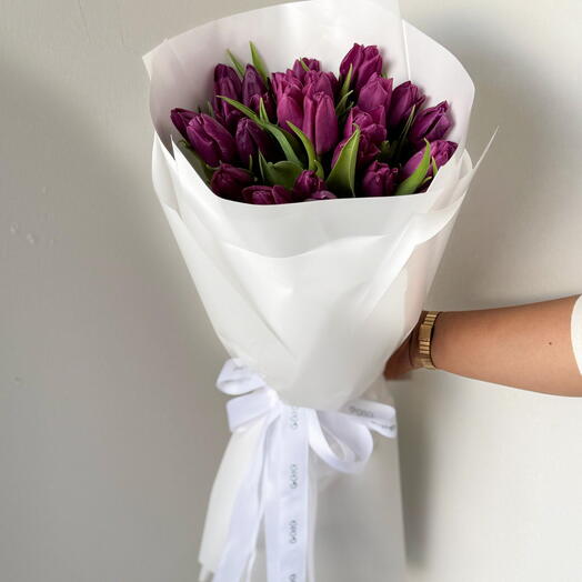 Purple Tulip - Women s Day Bouquet