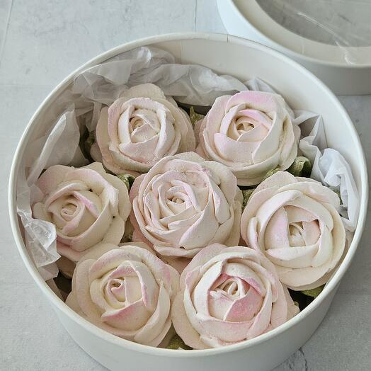 Розы зефирные