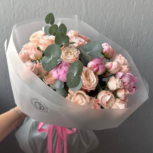 Пионы и розы 🌹