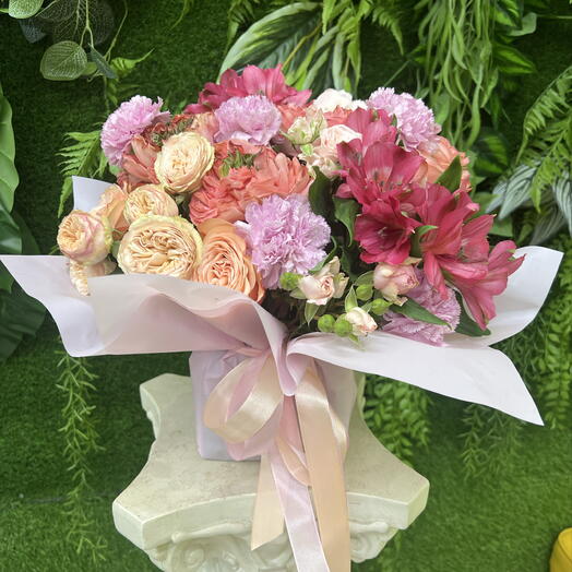 House of flowers "Love gardens"