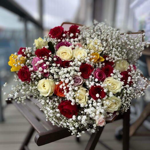 Beautiful bouquet of roses