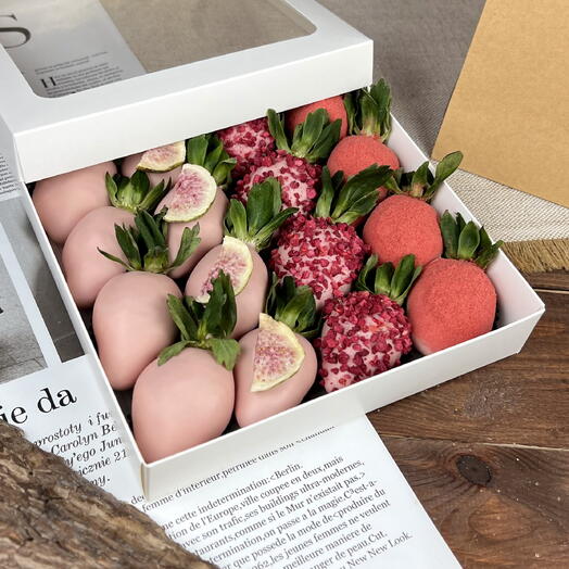 GARDEN - chocolate covered strawberries