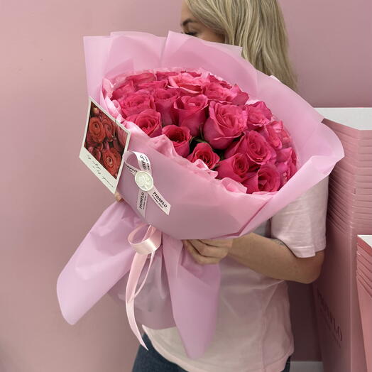 PIONFLO FLOWER SHOP