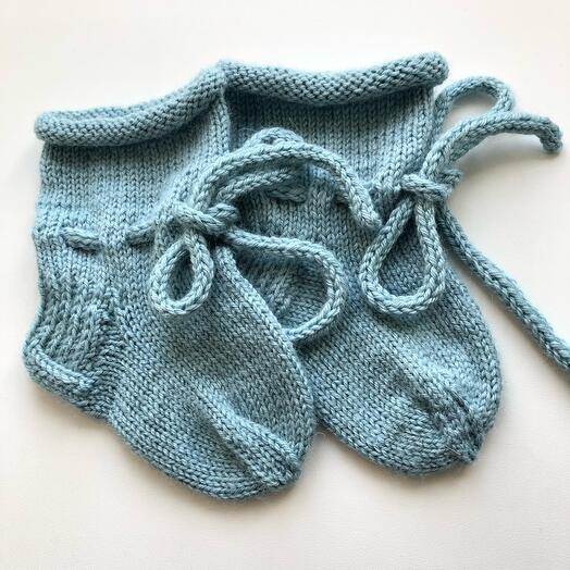 Вязанные носки для мальчика