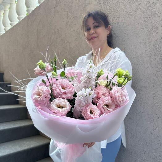 Букет эустома маттиола