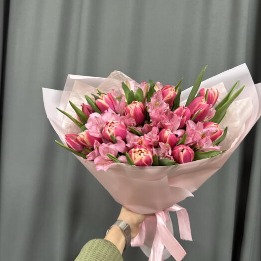Lola flowers 