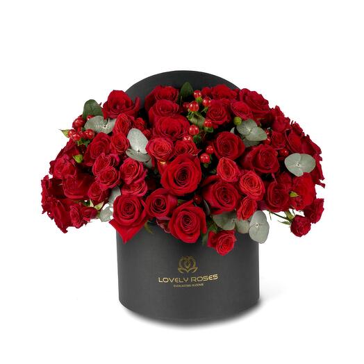 Fresh Roses in a Hat Box