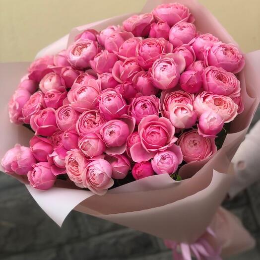 15 Peony Spray Roses Bouquet