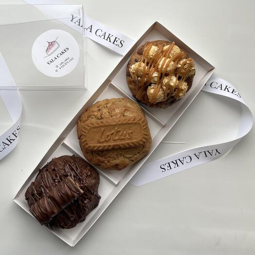 Yala Cakes