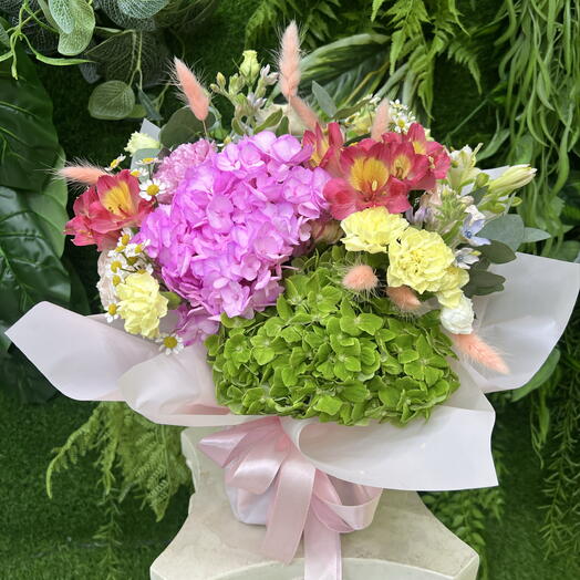House of flowers "Love gardens"