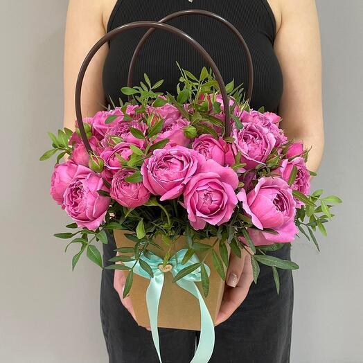 Peony-shaped roses in a handbag